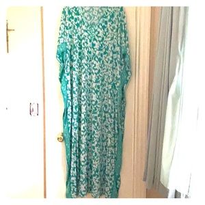 Joan Rivers Ladies Caftan w/ bejeweled v neckline
